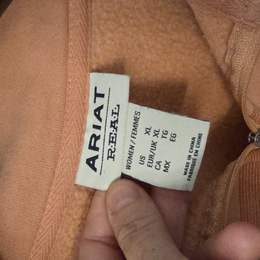 Ariat Pullover - image 4